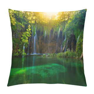 Personality  Plitvice Pillow Covers