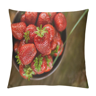 Personality  Top View Of Fresh Strawberries In Bowl On Stump Pillow Covers