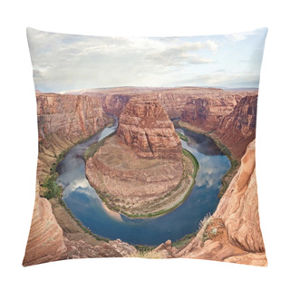 Personality  Horseshoe Bend At Sunset Pillow Covers