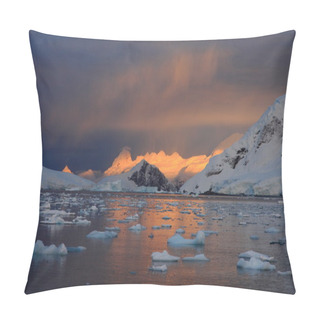 Personality  Sunrise And Ice Floe In Antarctica Pillow Covers