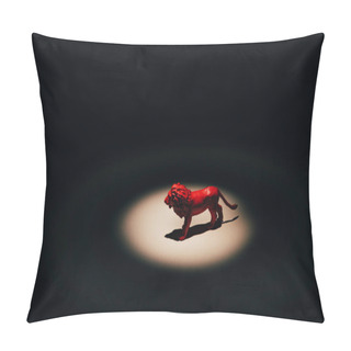 Personality  Red Toy Lion Under Spotlight On Black Background  Pillow Covers