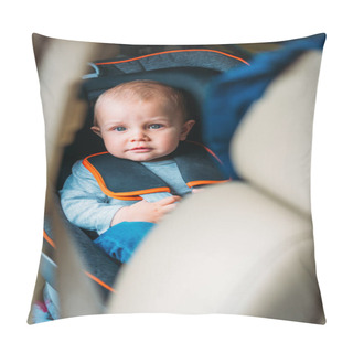 Personality  Little Baby Sitting In Child Safety Seat In Car And Looking At Camera Pillow Covers