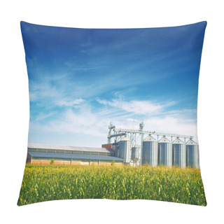 Personality  Grain Silos In Corn Field Pillow Covers