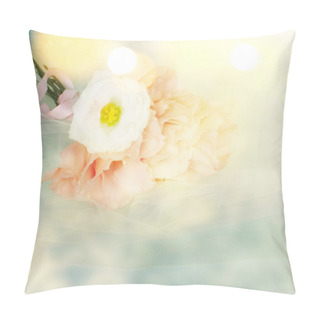 Personality  Fresh Flowers On Wooden Planks Pillow Covers
