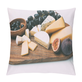 Personality  Snacks For Wine On Cutting Board Pillow Covers