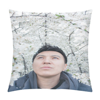 Personality  Asian Man Under   Branches Pillow Covers