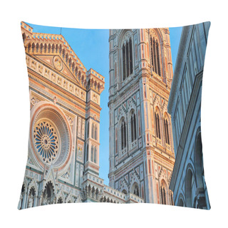 Personality  Landmark Duomo Cathedral In Florence Pillow Covers