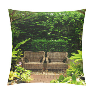 Personality  Couple Chair In The Garden Pillow Covers