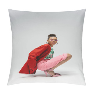 Personality  Young African American Model In Stylish Attire And Pink Sunglasses Sitting On Grey Backdrop Pillow Covers
