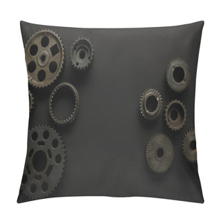 Personality  Top View Of Aged Gears On Black Surface Pillow Covers