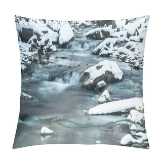 Personality  Scenic Blue Color Smooth Frozen Mountain Creek Pillow Covers