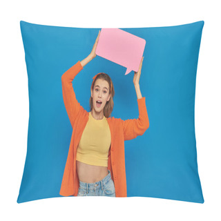 Personality  Amazed Woman In Casual Attire Holding Speech Bubble Above Head On Blue Background, Space For Text Pillow Covers