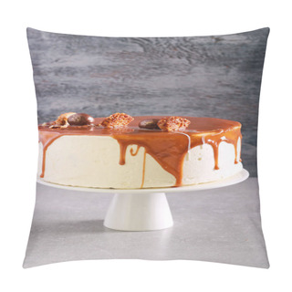 Personality  Caramel Topping Layered Cake  Pillow Covers