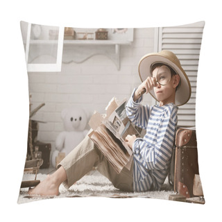 Personality  Studying Boy Traveler Pillow Covers