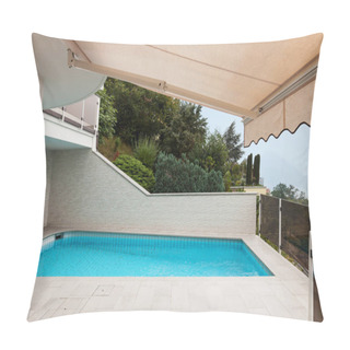 Personality  Building With Pool Pillow Covers