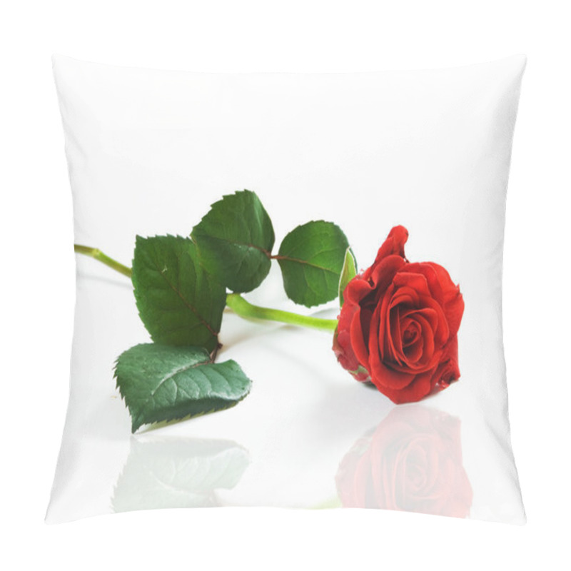 Personality  Red fresh rose on white pillow covers