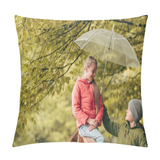 Personality Kids With Umbrella In Park Pillow Covers