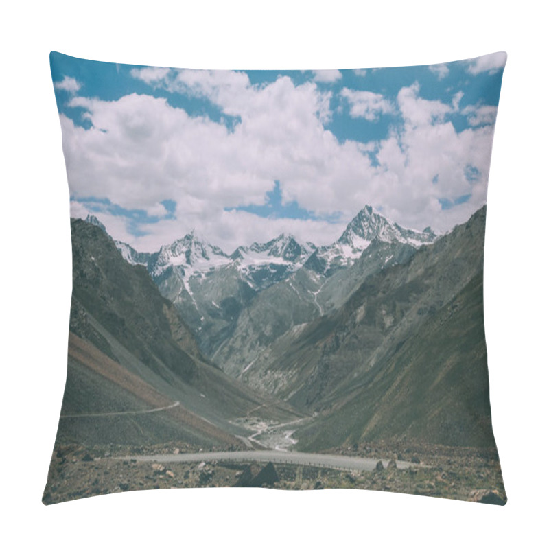 Personality  mountains pillow covers