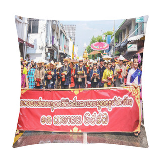 Personality  Songkran Festival Pillow Covers