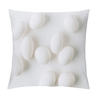 Personality  White Eggs Scattered On White Background Pillow Covers