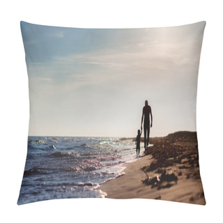 Personality  Father And Son To The Sea At Sunset Pillow Covers