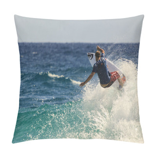 Personality  The World Best Surfers Pillow Covers