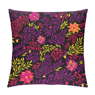 Personality  Floral Seamless Pattern On The Black Background. Vector Illustration. Pillow Covers