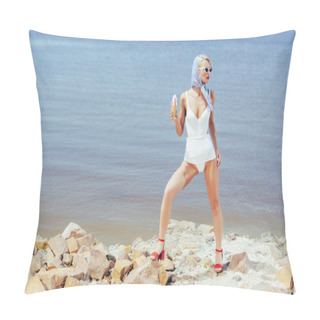 Personality  Elegant Girl In Vintage Swimsuit Holding Sweet Ice Cream And Posing On Rocky Beach Pillow Covers
