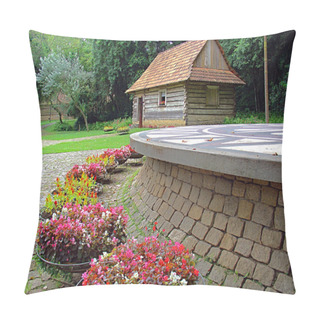 Personality  Cottage Pillow Covers