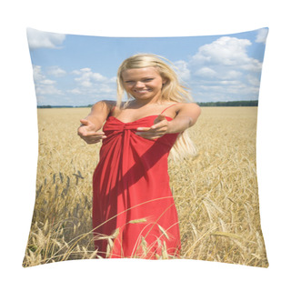 Personality  Come Here Pillow Covers