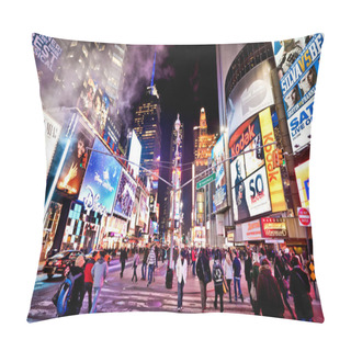 Personality  Times Square , Featured With Broadway Theaters In New York City Pillow Covers