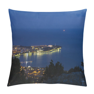 Personality  Gelendzhik Bay, Thick Cape And Gelendzhik Lighthouse In The Evening Twilight From A Bird's Eye View.  Lights Of The Embankment Are Reflected In The Bay. Pillow Covers