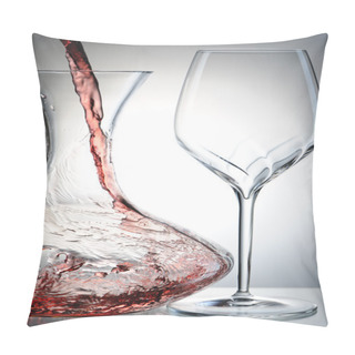 Personality  Pouring Wine Into Decanter Pillow Covers