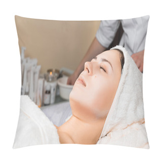 Personality  Skin Care Pillow Covers