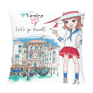 Personality  Cute Fashion Girl In Venice, Italia. Pillow Covers