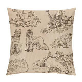Personality  Animals Around The World (part 18). Hand Drawn Vector Pack. Pillow Covers