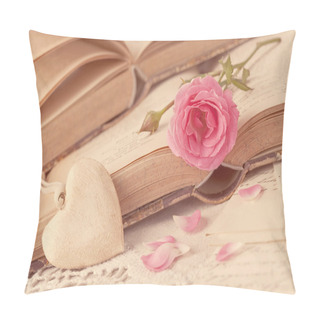Personality  Pink Flowers And Old Books Pillow Covers