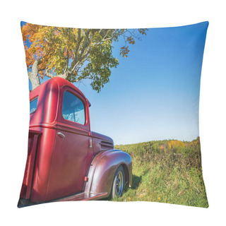 Personality  Old Red Farm Truck Parked Under Autumn Tree Pillow Covers