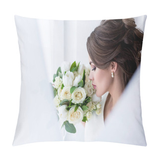 Personality  Attractive Brunette Bride Sniffing Wedding Bouquet Pillow Covers