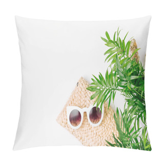 Personality  Tropical Leaves And Beach Bag With Sunglasses  On  White  Background. Top View, Flat Lay. Pillow Covers