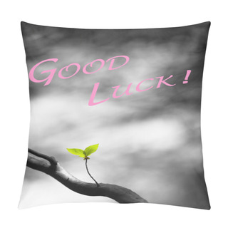 Personality  Good Luck Leaves Pillow Covers