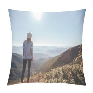 Personality  Rear View Of Female Traveler Looking At Mountains On Sunny Day, Carpathians, Ukraine Pillow Covers