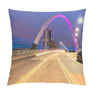 Personality  Clyde Arc Bridge Along River Clyde Sunset Twilight At Glasgow City Scotland UK Pillow Covers
