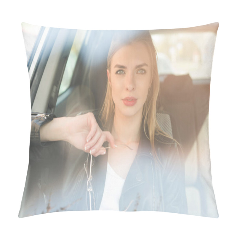 Personality  beautiful blond woman in car pillow covers