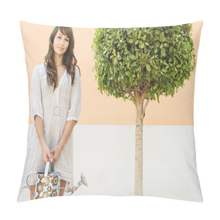 Personality  Woman Standing Proudly Pillow Covers