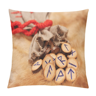 Personality  Runes With Pouch Pillow Covers