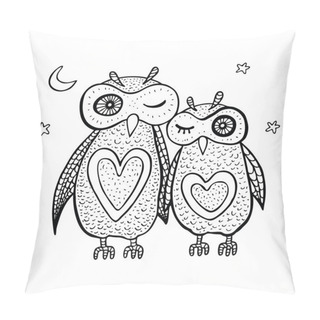 Personality  Two Cute Decorative Owls. Pillow Covers