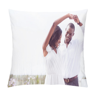 Personality  Romantic Couple Dancing Pillow Covers