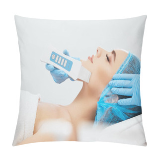 Personality  Model On Procedure Of Ultrasonic Peeling Pillow Covers
