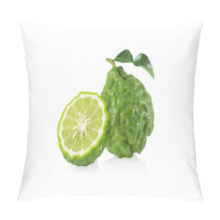 Personality  Fresh Bergamot Fruit Slice Isolated On White Background, Herb And Medical Pillow Covers